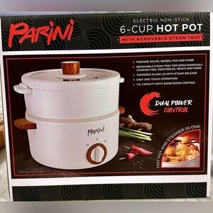 New in Box!! White Electric Hot Pot with Dual Power Control